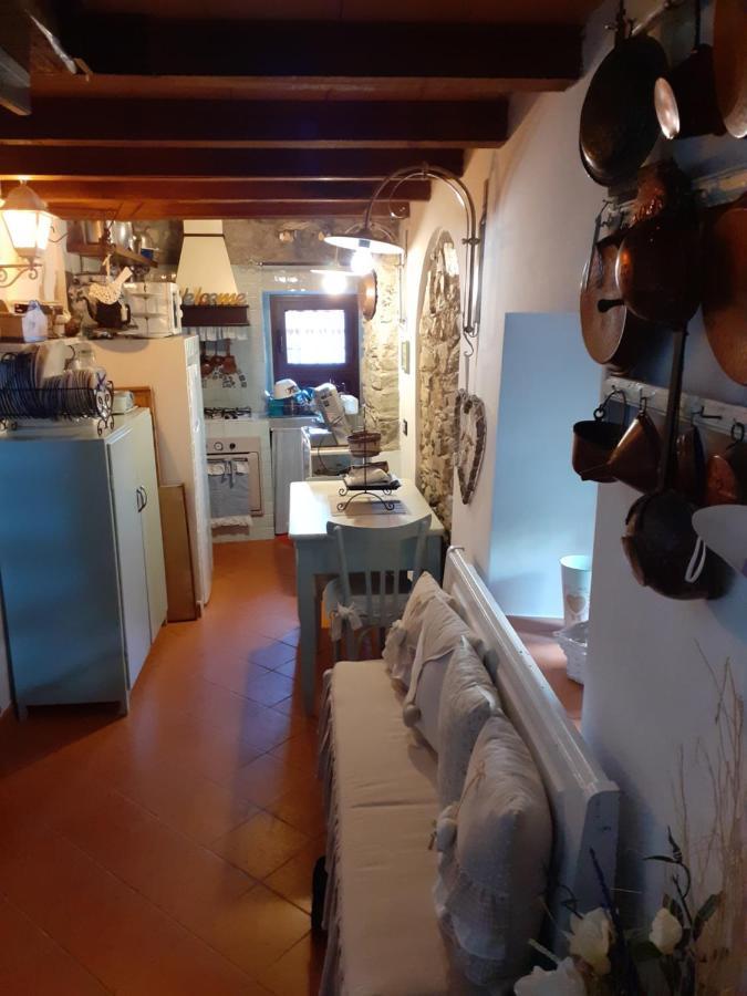 Apartamento Casa Dolce Casa Di Rosy E Roby Bardine di San Terenzo Exterior foto