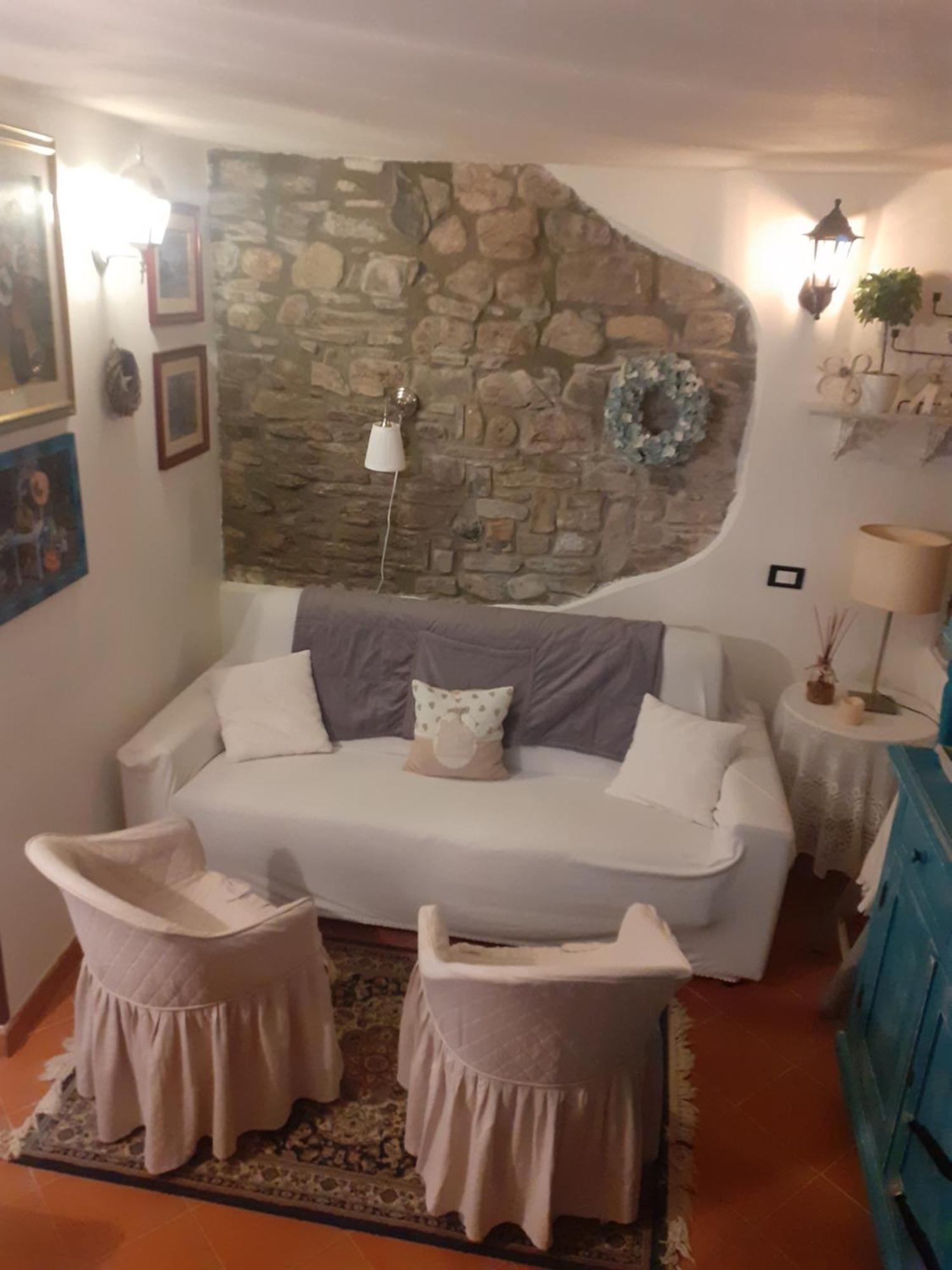 Apartamento Casa Dolce Casa Di Rosy E Roby Bardine di San Terenzo Exterior foto